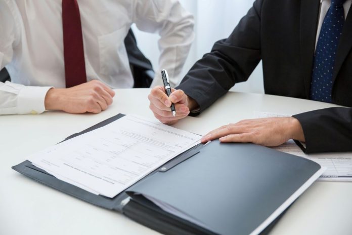 Înregistrarea contractului de muncă în Reges Online
